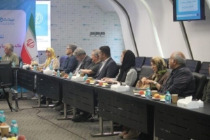حضور معصومه فردشاهین در امضای تفاهمنامه همکاری میان انجمن سینمای جوانان ایران و اتحادیه مراکز فنی و پشتیبانی تولید سینمای ایران 10 ms tafahom2 - استودیو فردا