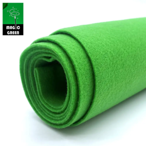 پرده سبز کروماکی بسته بندی به صورت رول شده برند مجیک گرین از جنس فوتر