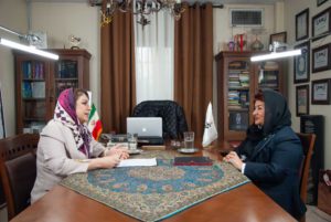 پادکست تجربه زن بودن با حضور خانم پوران درخشنده